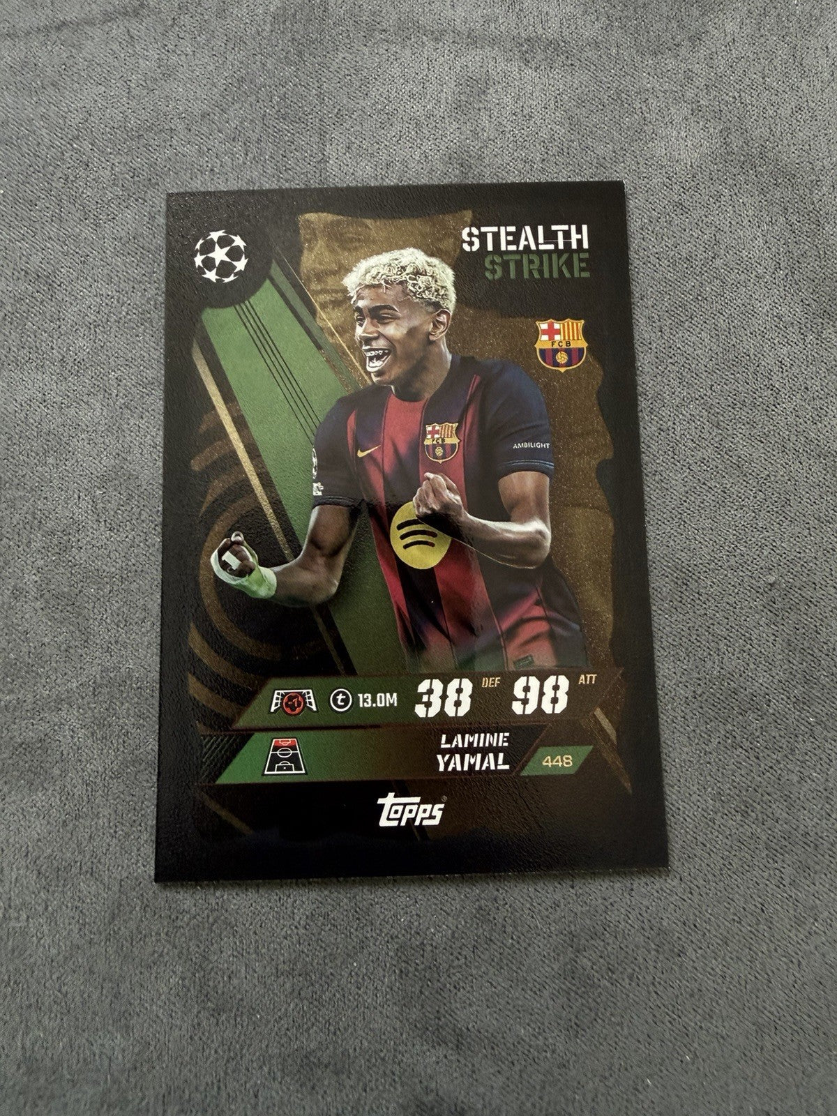 Topps Match Attax 25/26 - LAMINE YAMAL - Stealth Strike Nr. 448 Barca -