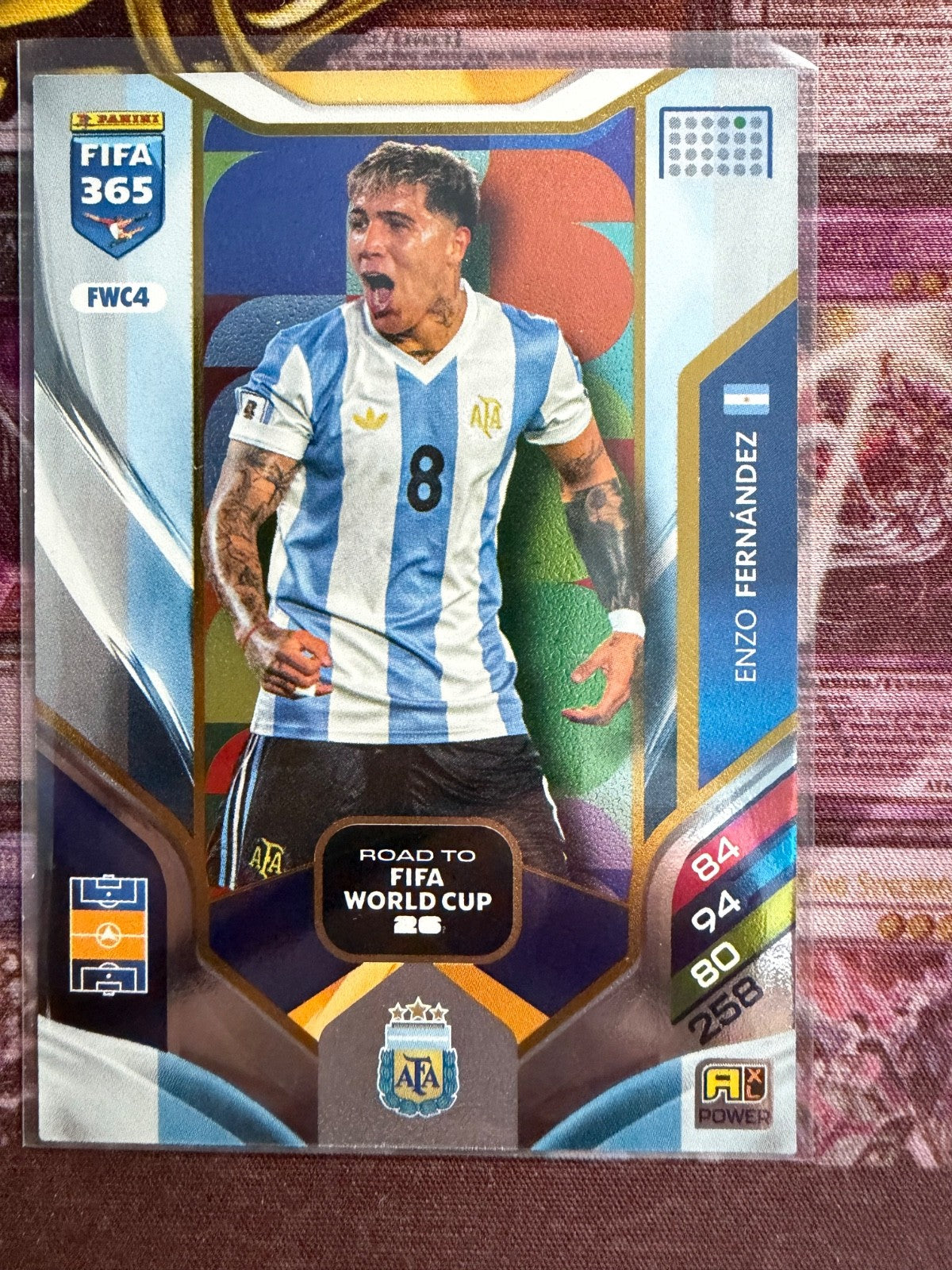 Enzo Fernández FWC4 Road to FIFA World Cup 26 Panini FIFA 365 Argentina