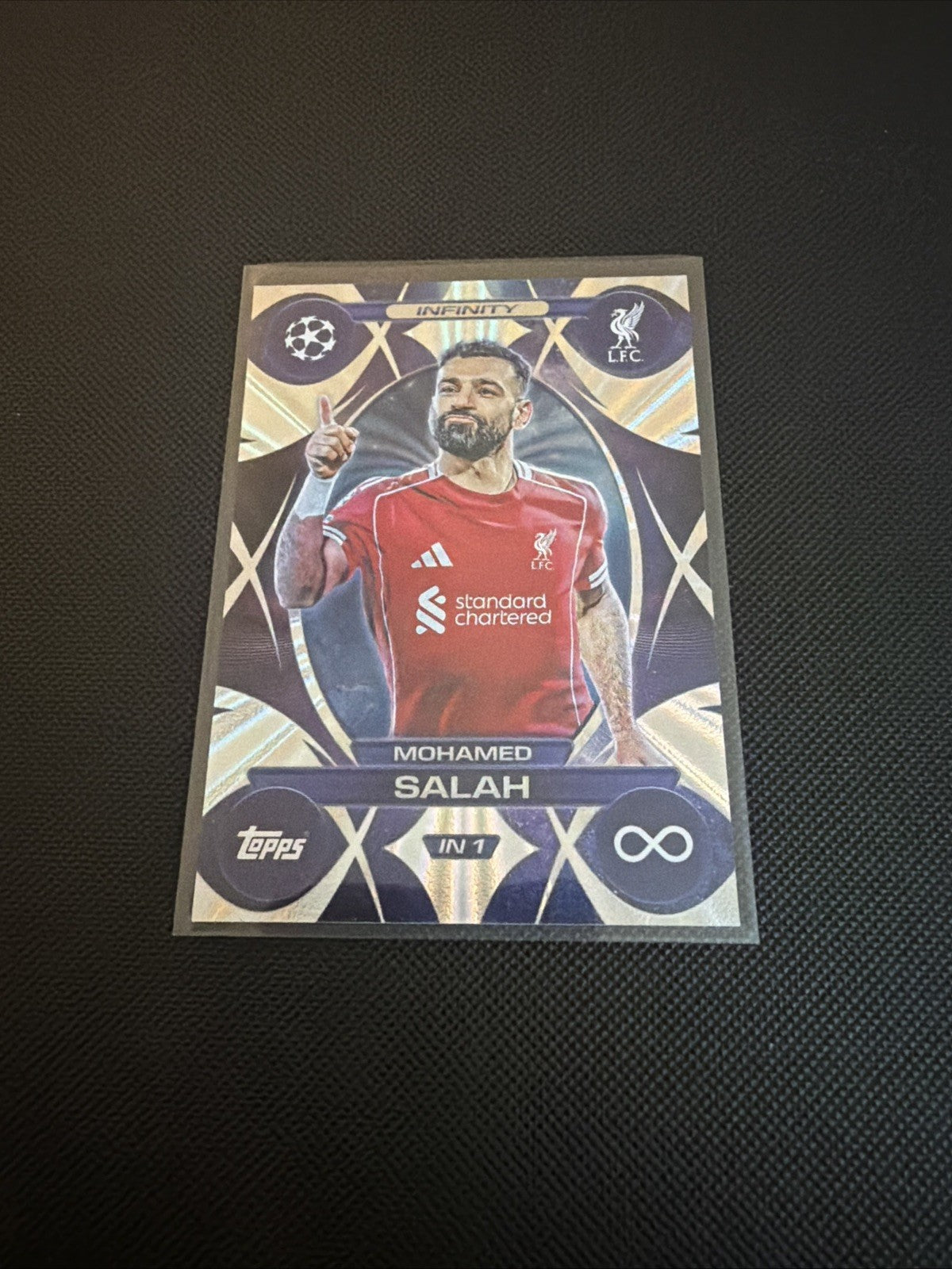 Topps UEFA Champions League 25/26 Mohamed Salah Infinity IN 1 Liverpool FC
