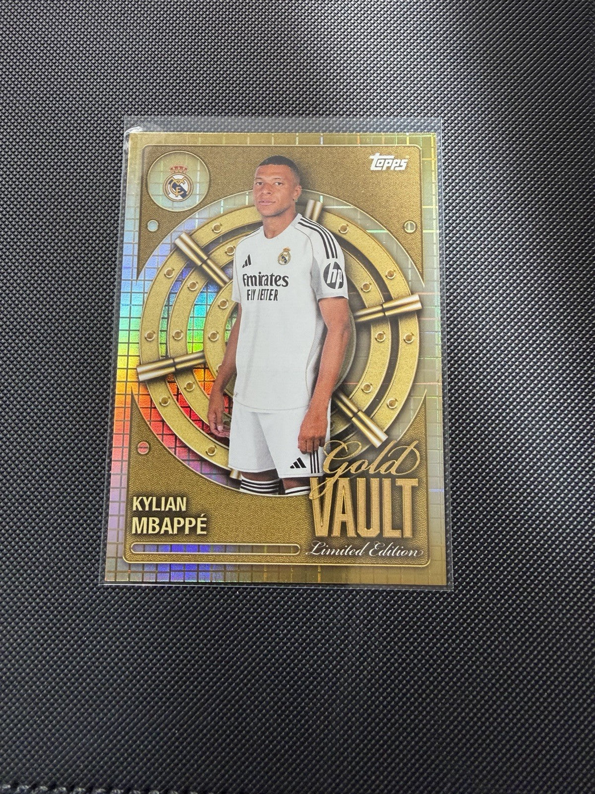 Topps Collector Tin Real Madrid Gold Vault Mbappe